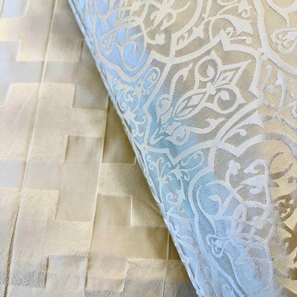 Buttercream Silk Damask King Double Duvet Set - Image 3