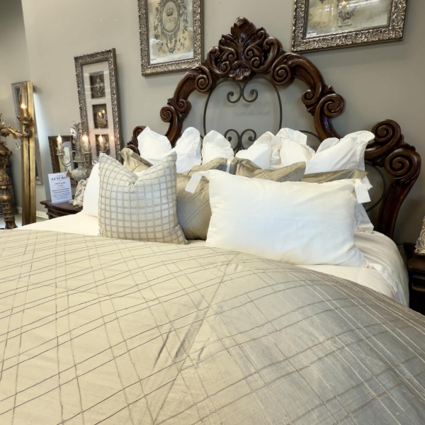 Ivory and Taupe Double Duvet Set - Image 2