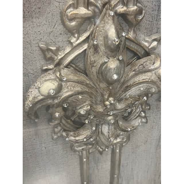 Large Gray Panel with Fleur de Lis and Crystals - Image 2