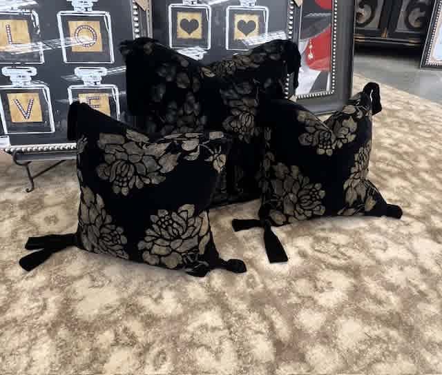18x18 Hand Painted Silk Velvet Black and Gold Floral Pillow - Image 3