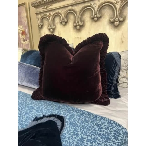 Silk Velvet Wine Pillow 30x30