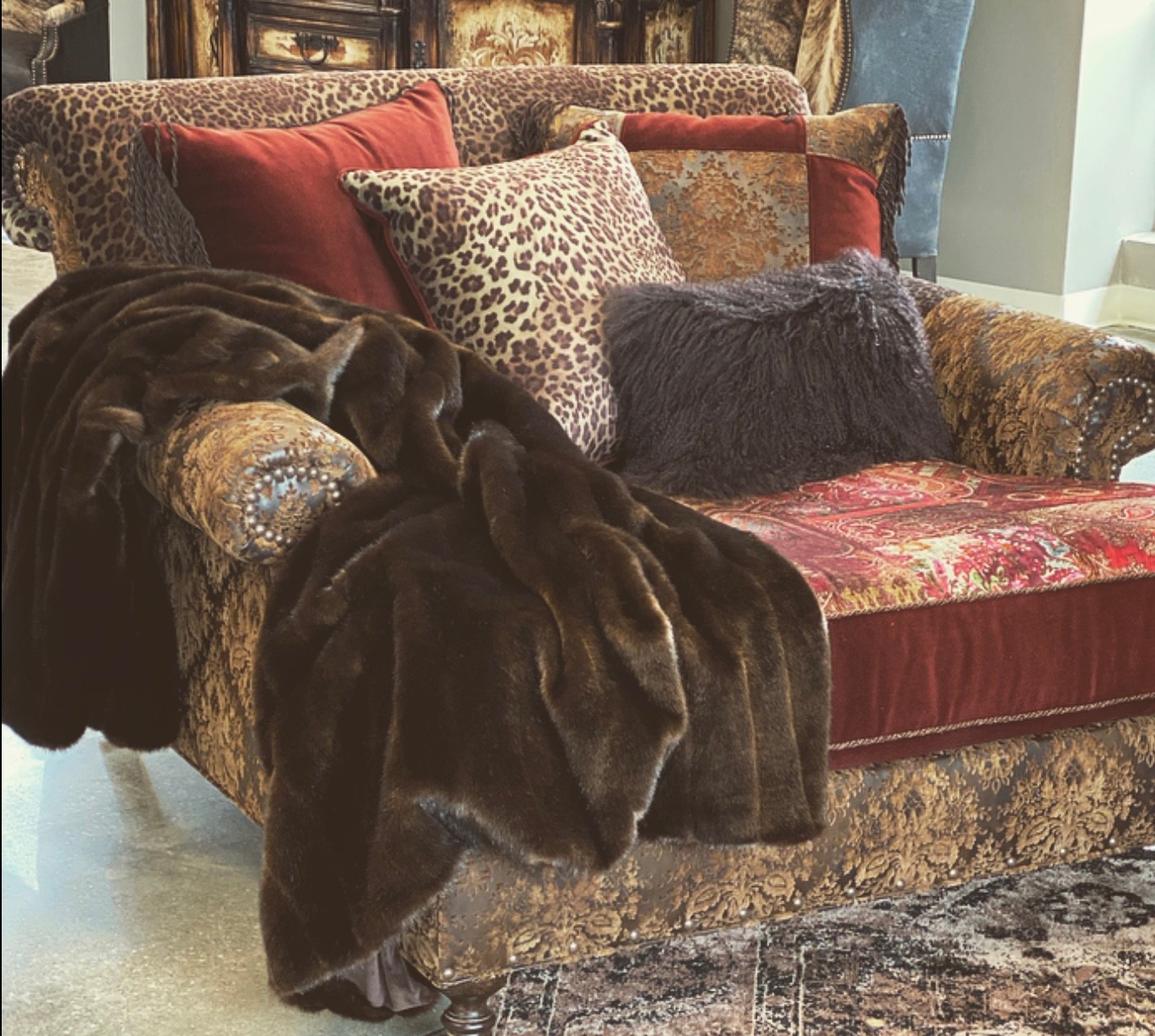XL Luxury Sable Mink Faux Fur Throw 60x86
